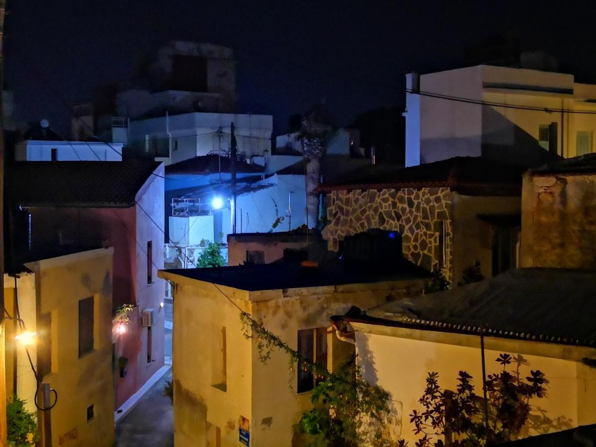 Quattro Domus 4-historical Townhouse * Héraklion