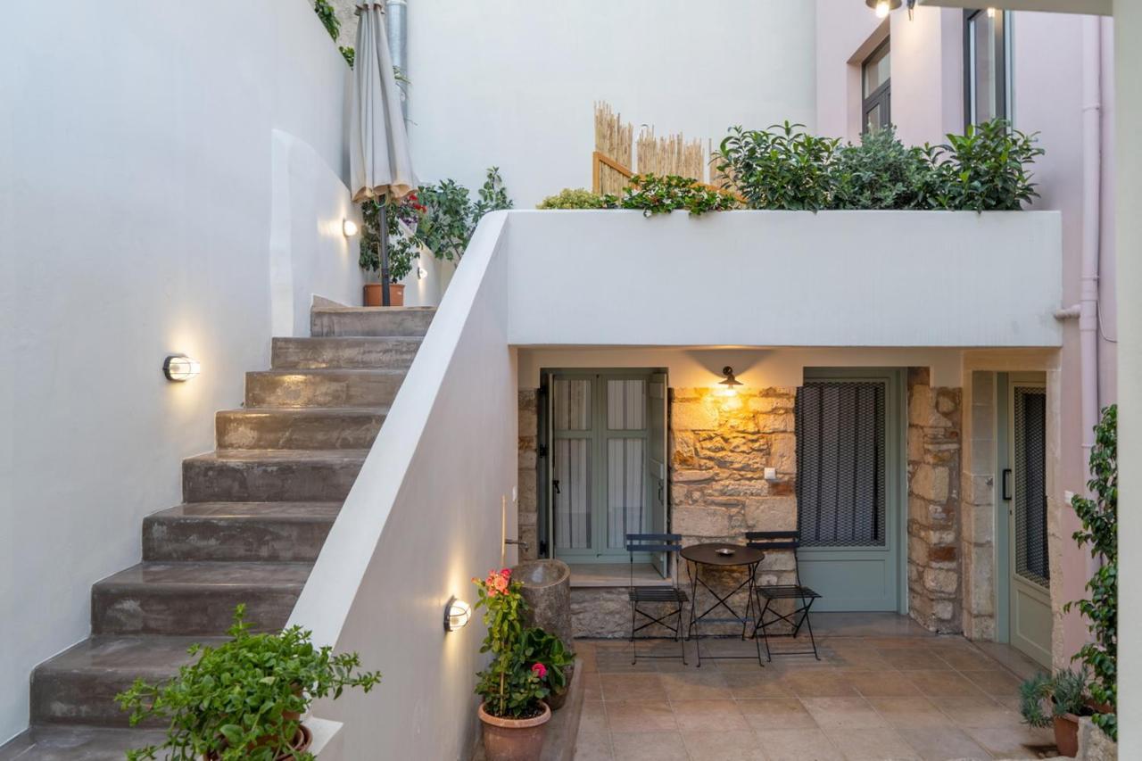Quattro Domus 4-historical Townhouse *