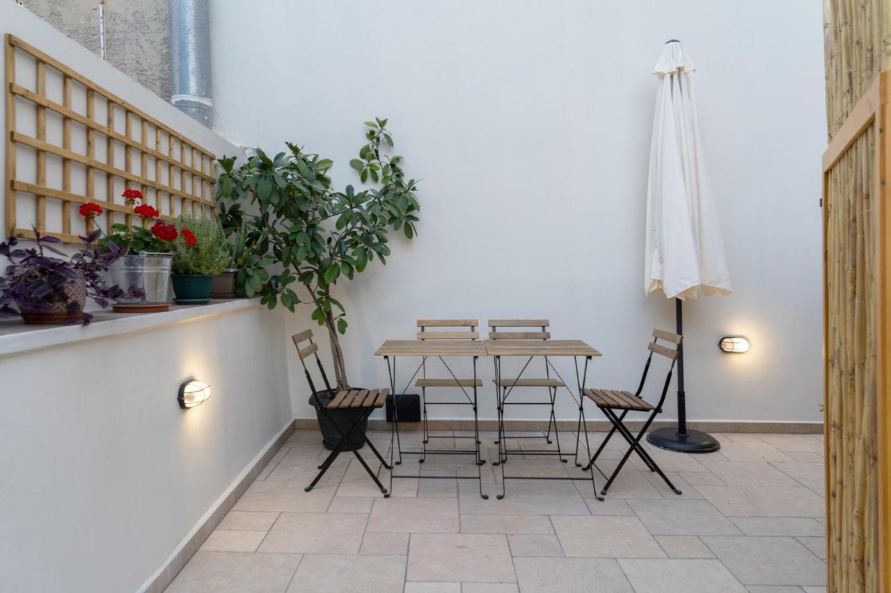 Quattro Domus 4-historical Townhouse